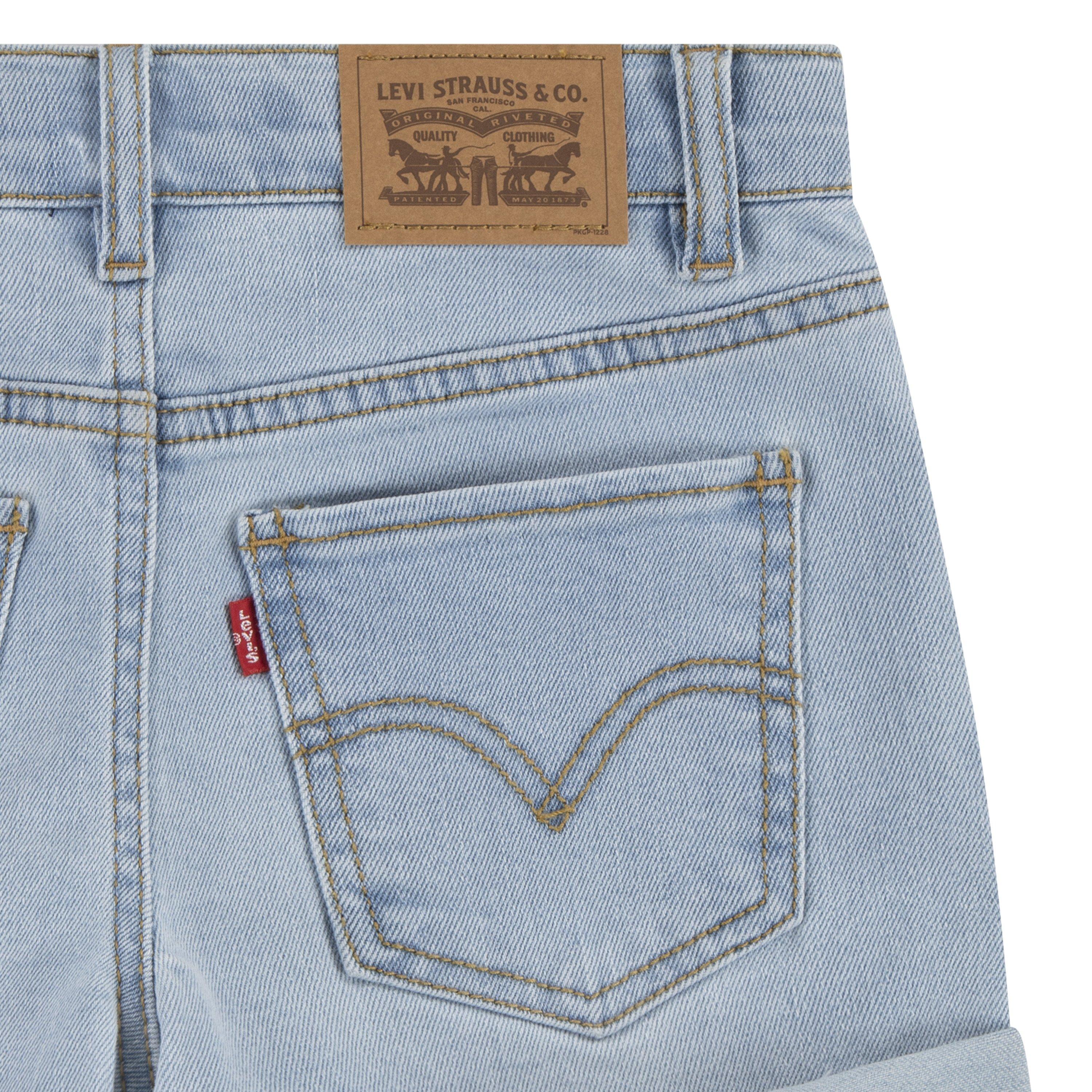 Levis Girlfriend Shorts Juniors