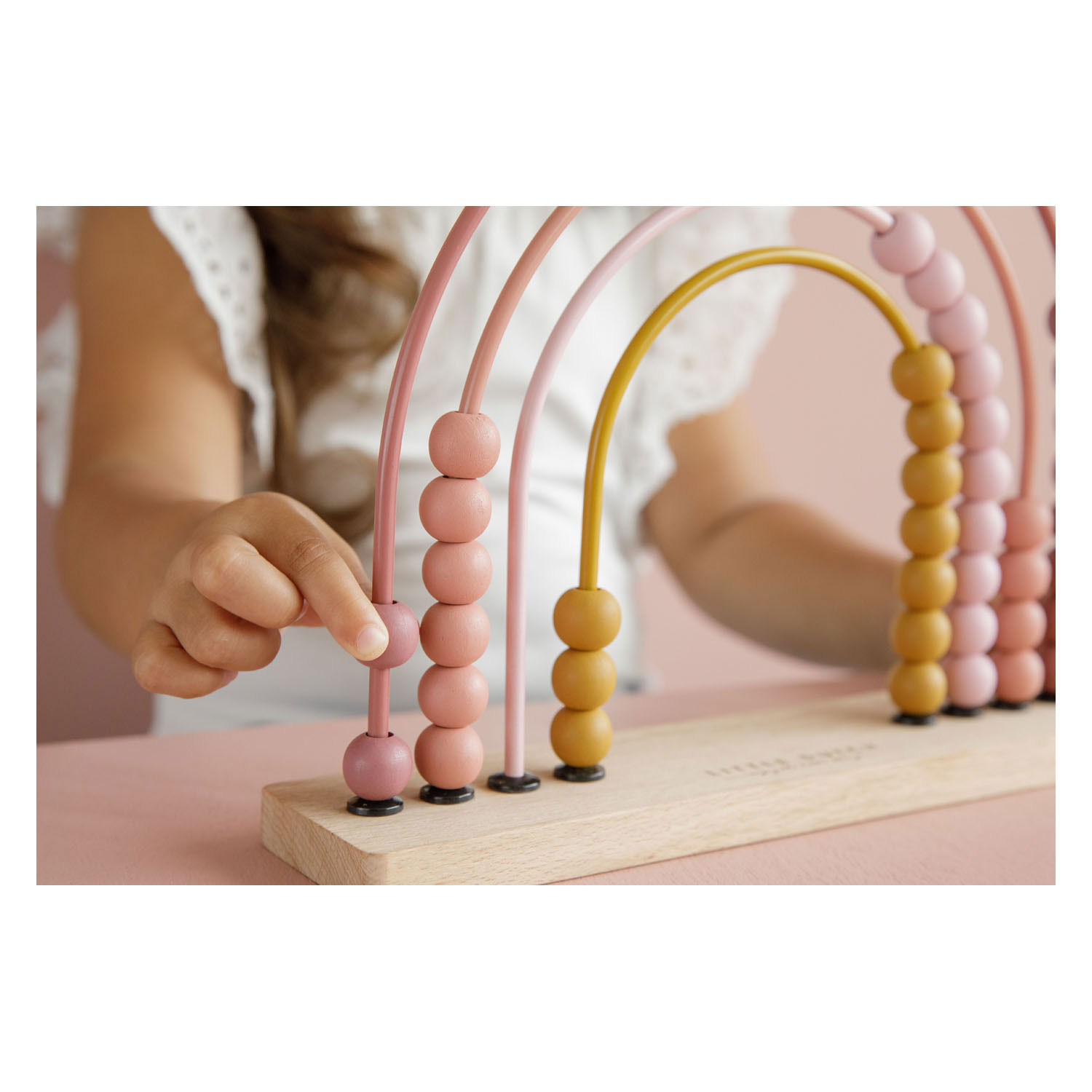 Little Dutch Houten Regenboog Telraam Roze