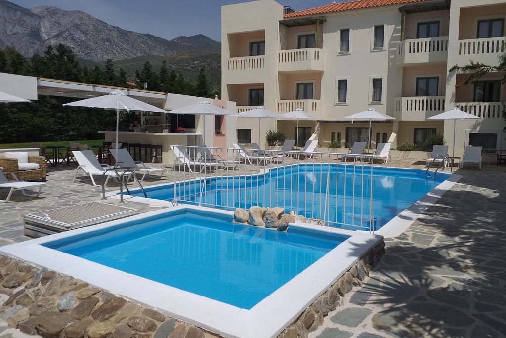 Fly & Go Aphrodite Samos Suites Logies en ontbijt - Hotel