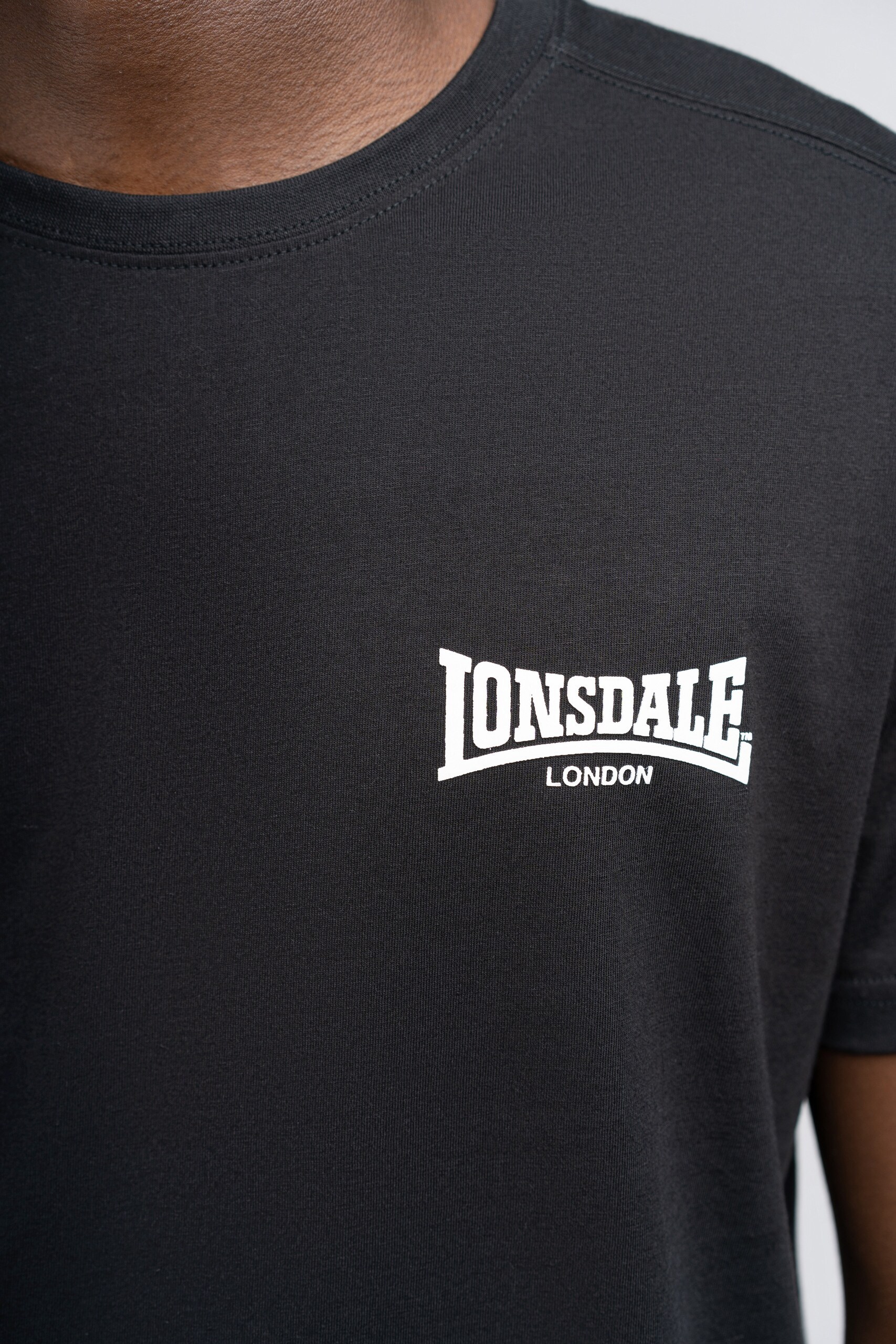Lonsdale Herren T-Shirt schmale Passform ELMDON