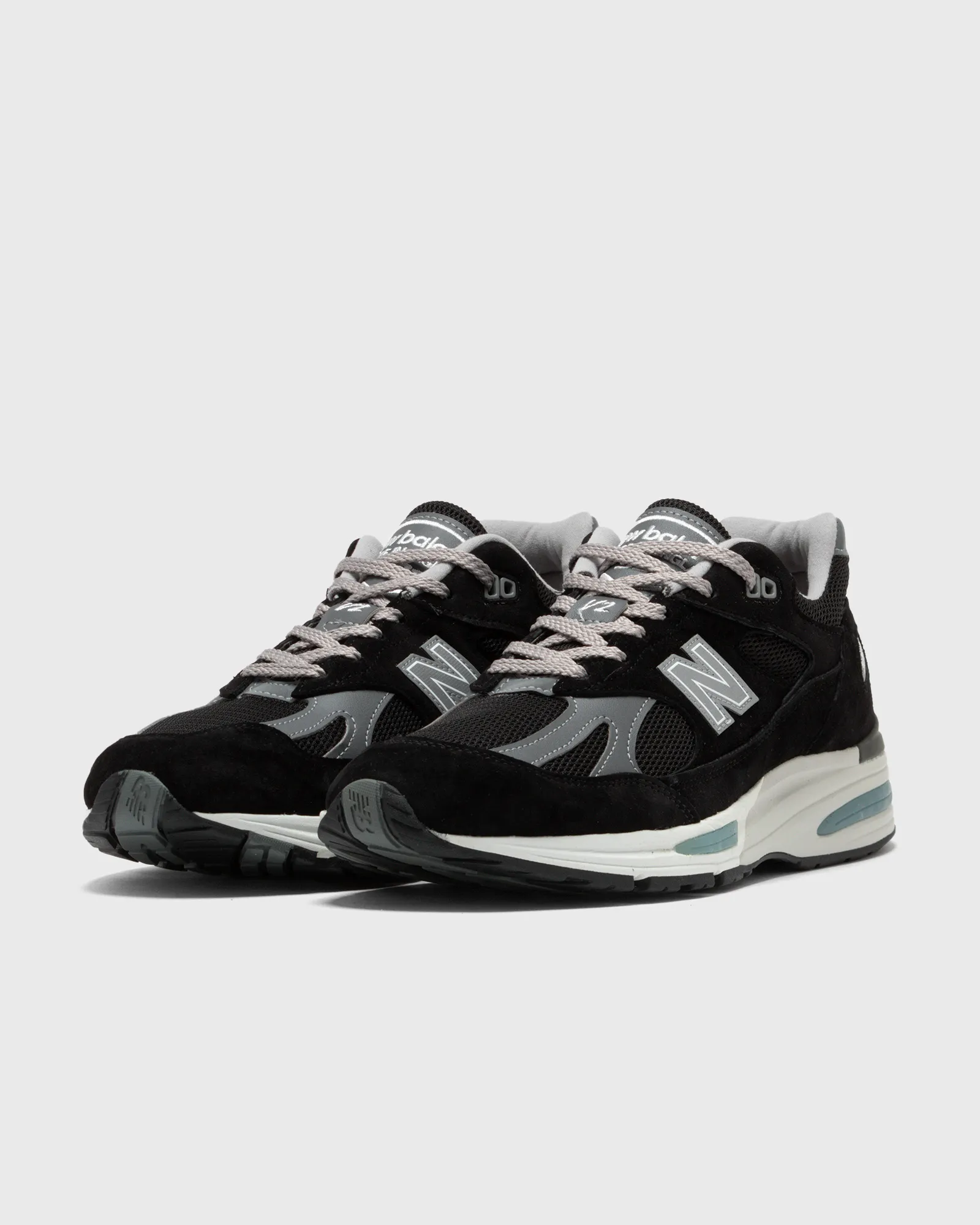 New Balance Made in UK U991v2
