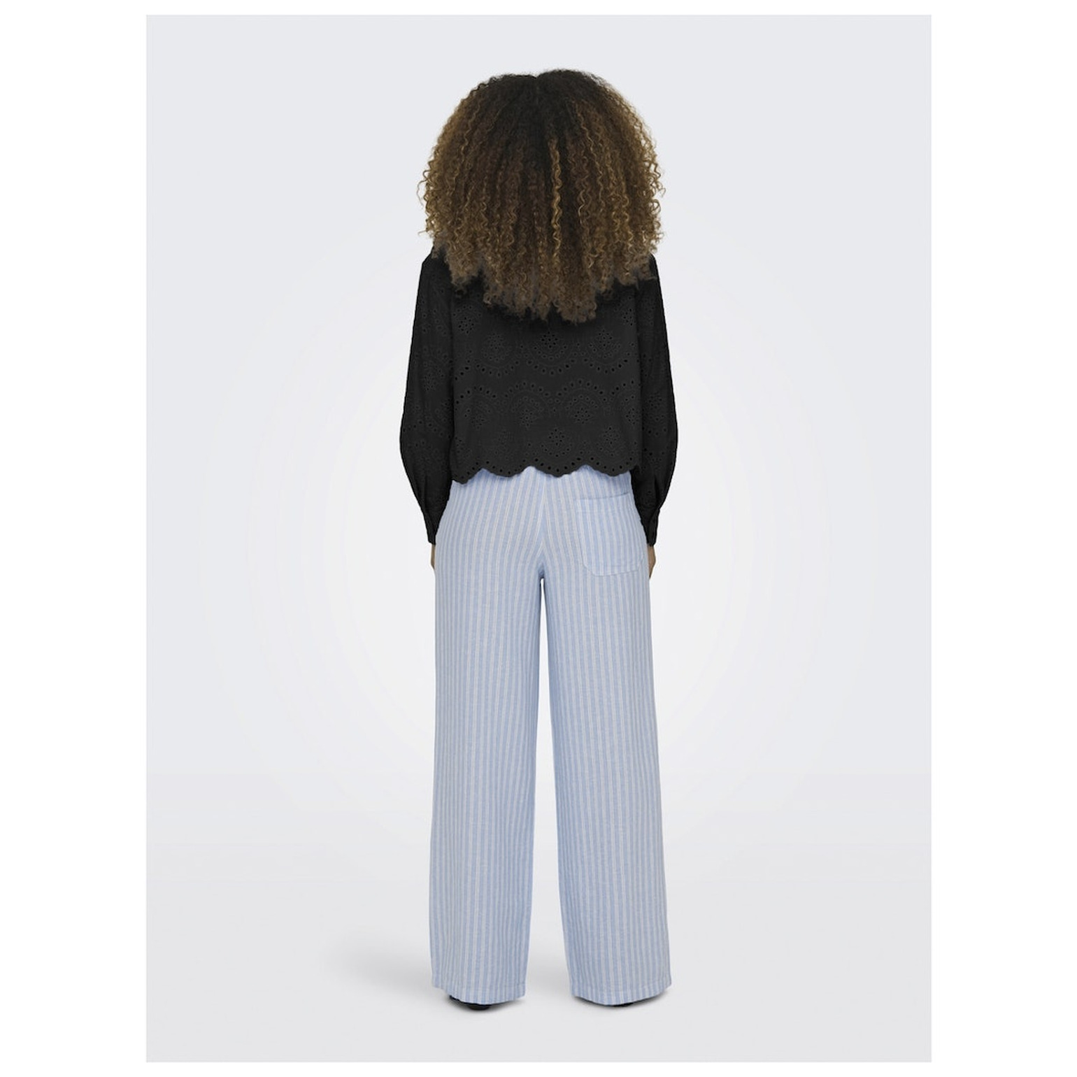 Only ONLVALAIS L/S SHIRT WVN NOOS