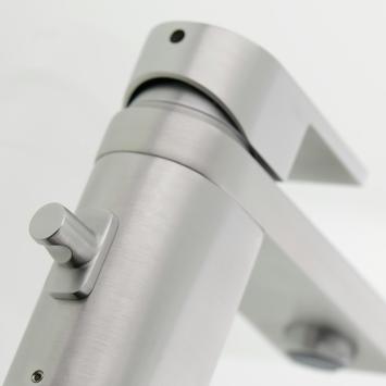 Tiger Items wastafelkraan inox met waste RVS