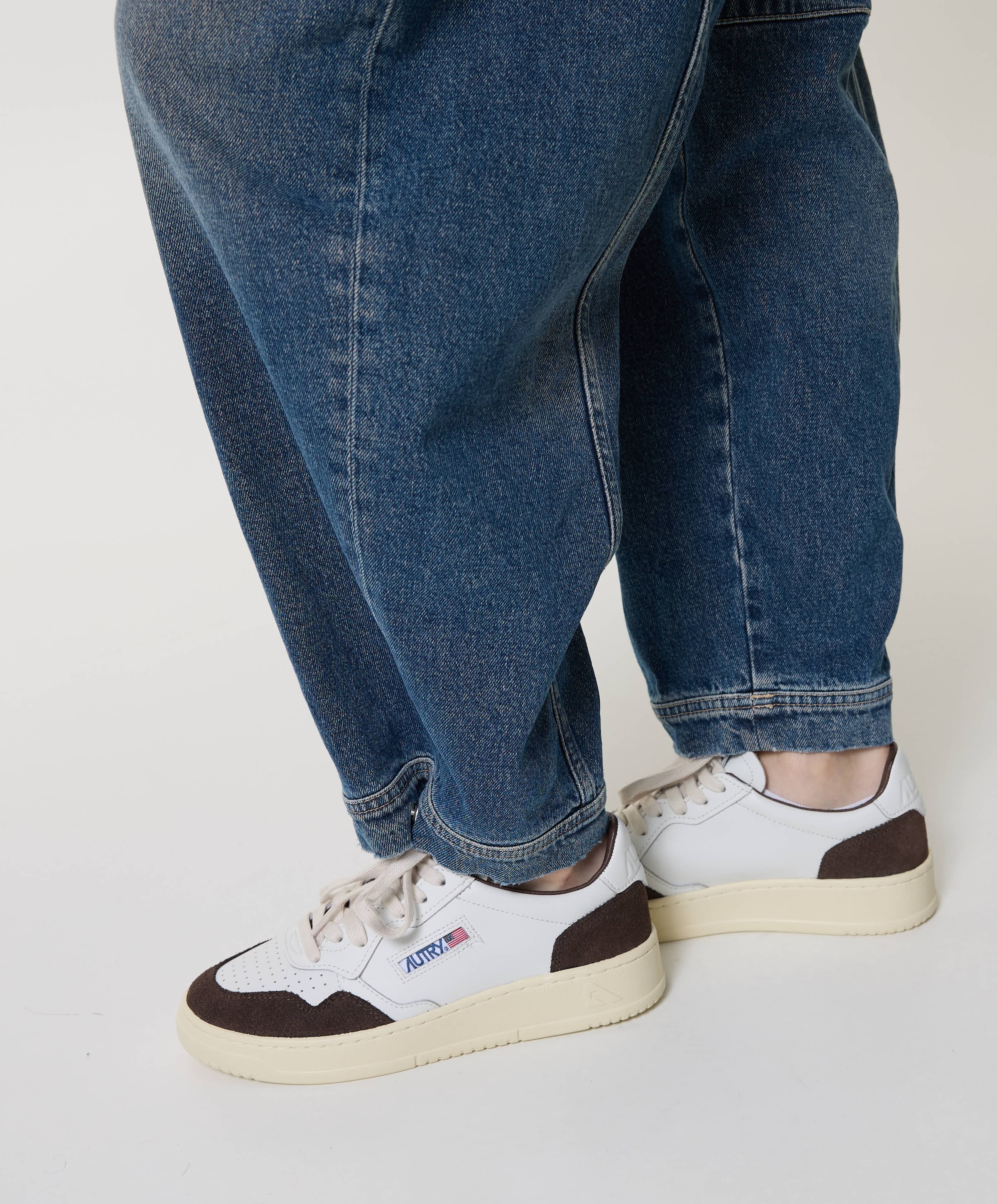 Autry  MEDALIST LOW WOM dames sneakers bruin