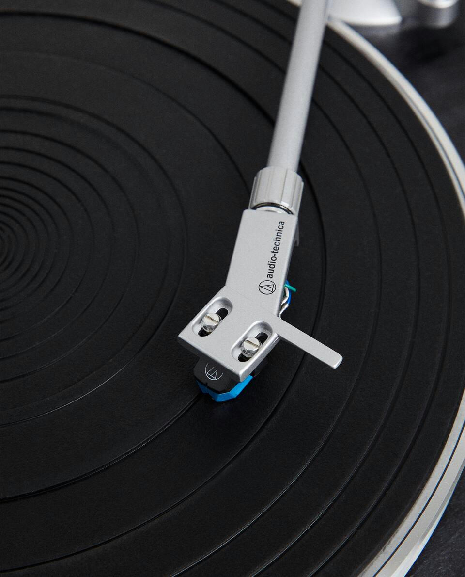 TOCA-DISCOS AUDIO TECHNICA