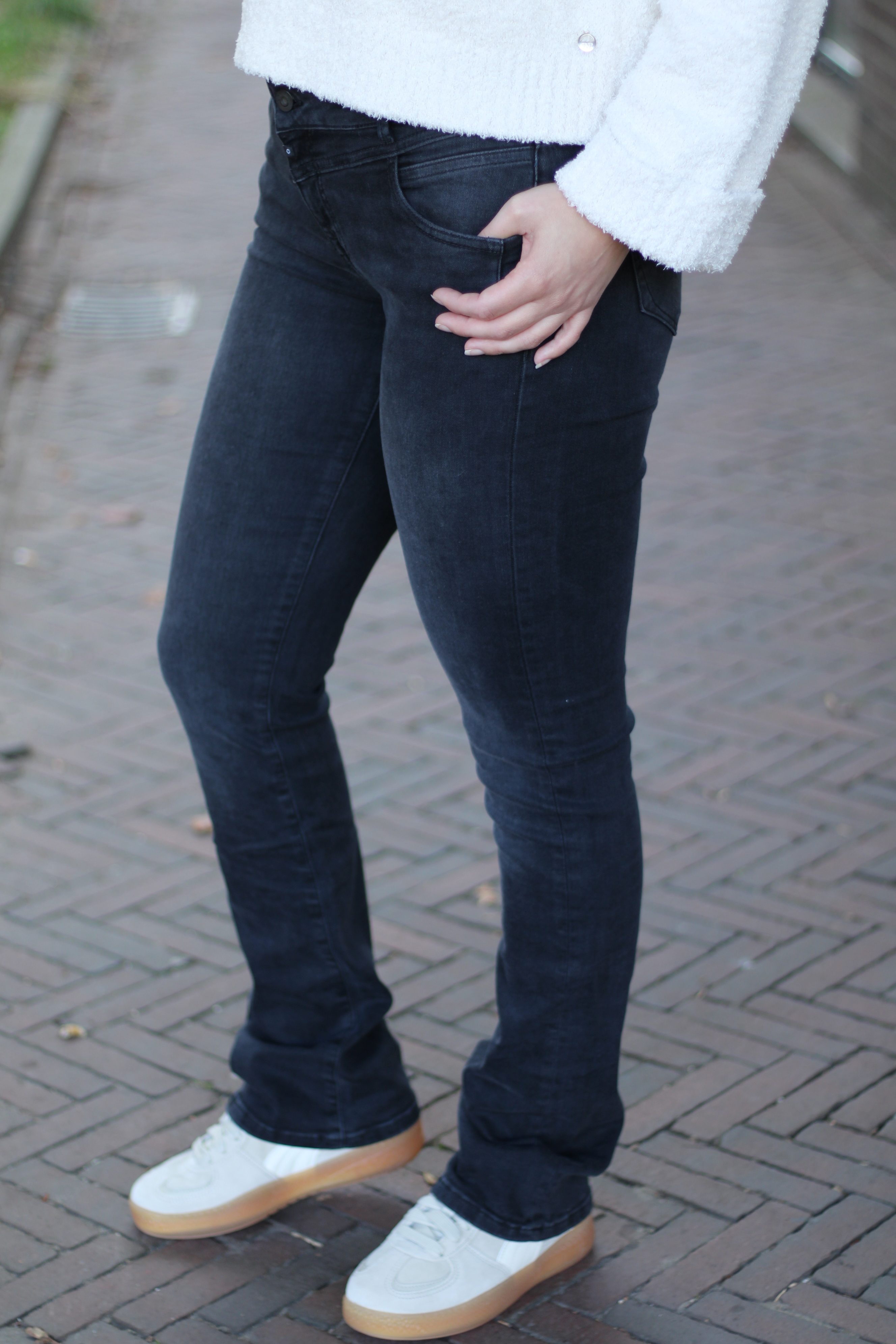 COJ Denim - Judith Mid Waist Jeans - Black Vintage