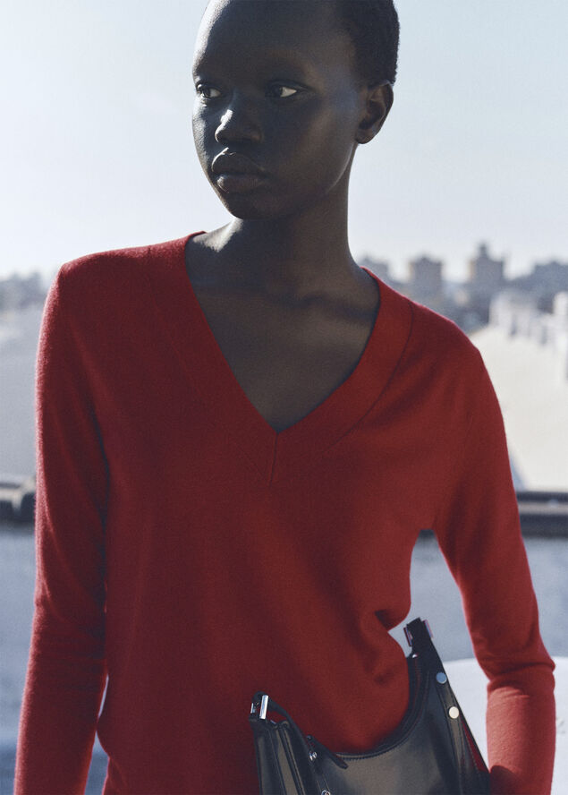 MANGO SWEATER. -- LUCCAV Red