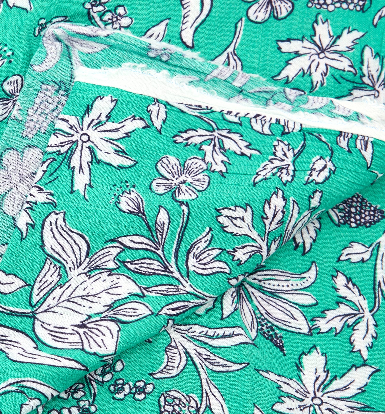 Coupon de 2 m viscose crinkle - Imprimé vert