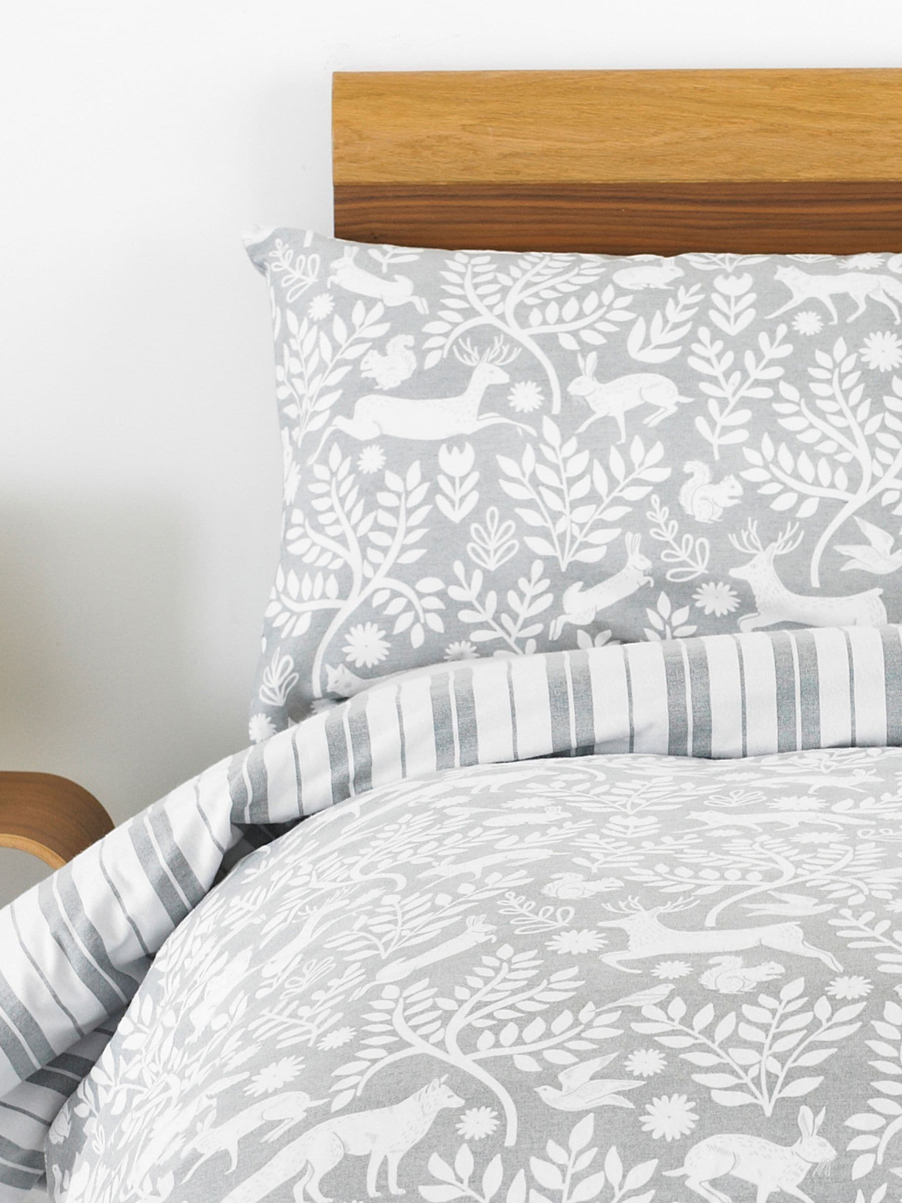 Furn Kerstmis Scandi Woodland 100% geborsteld katoenen Dekbedovertrek- en kussensloop Set