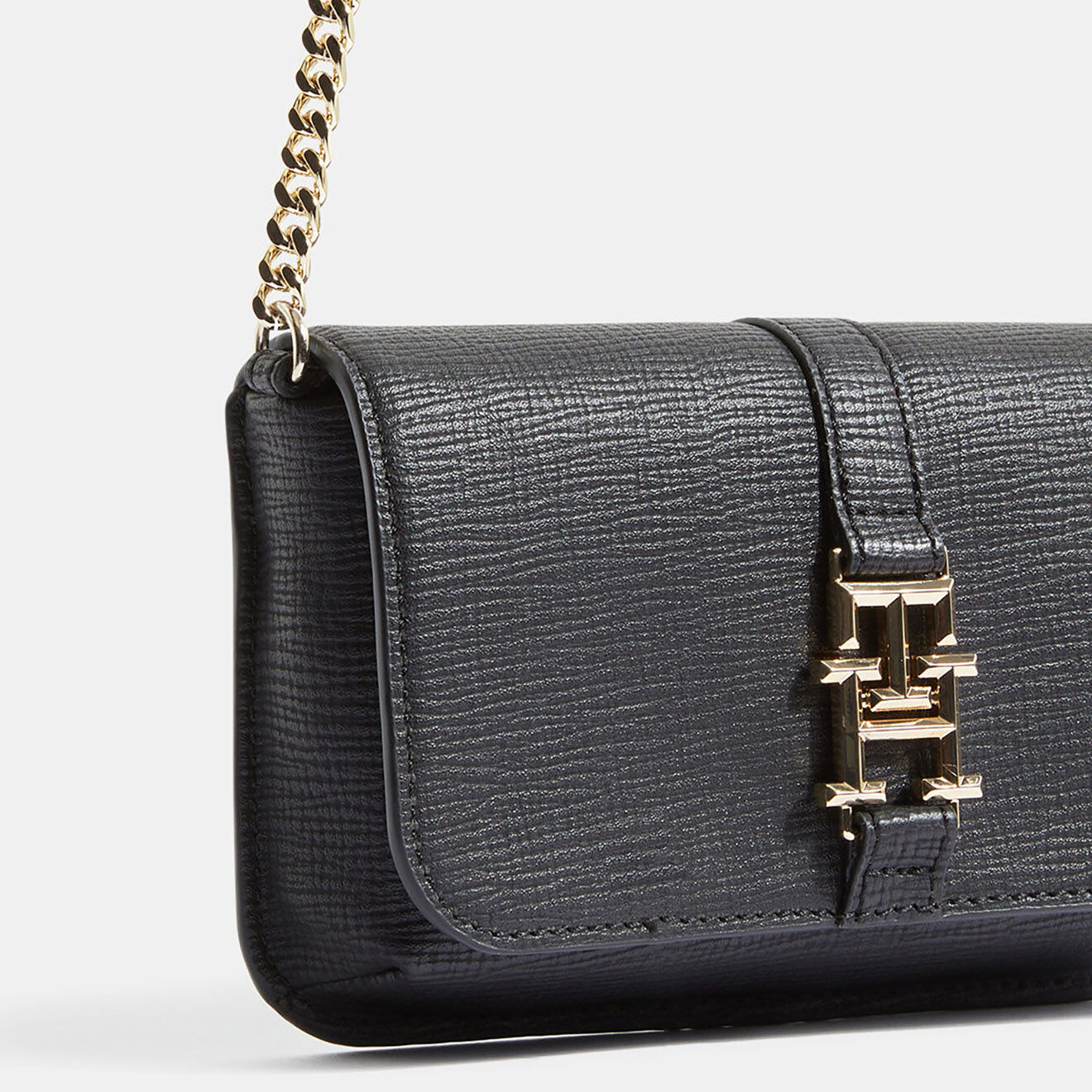 Tommy Hilfiger Sac bandoulière Plush mini crossover noir - 11x18x5 cm