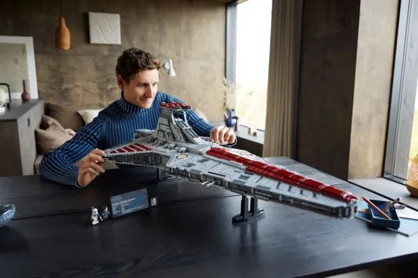 LEGO Star Wars 75367 - Venator-Class Republic Attack Cruiser