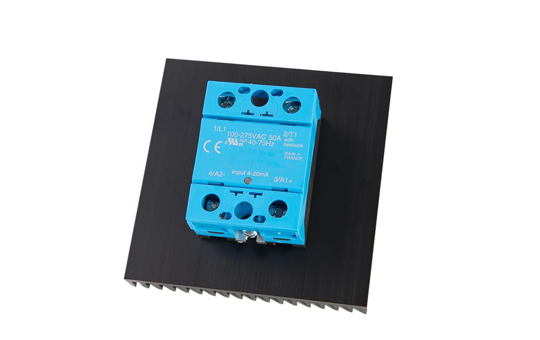 Leistungssteller 3.5 KW 230 V, 16A pro Kontakt schaltbar<br>1-Phasen-Leistungssteller