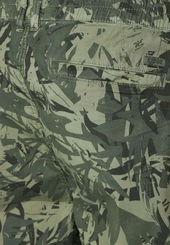 Relaxed Fit Print Shorts - oregano green