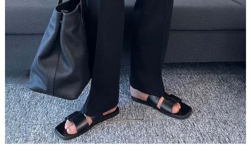Okwano - Effen jack met rits / Rechte broek met gemiddelde taillehoogte