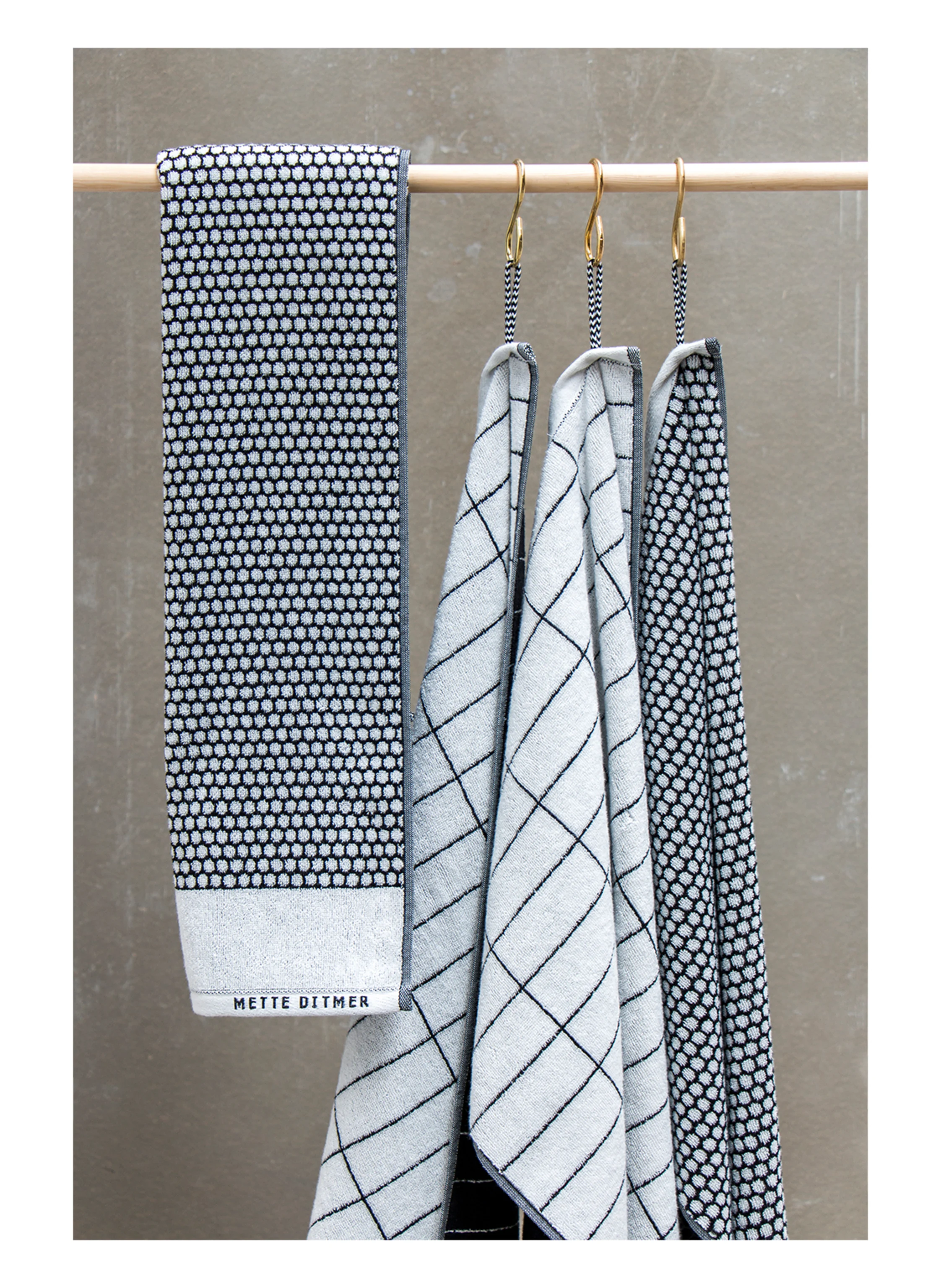 METTE DITMER Handtuch TILE STONE
