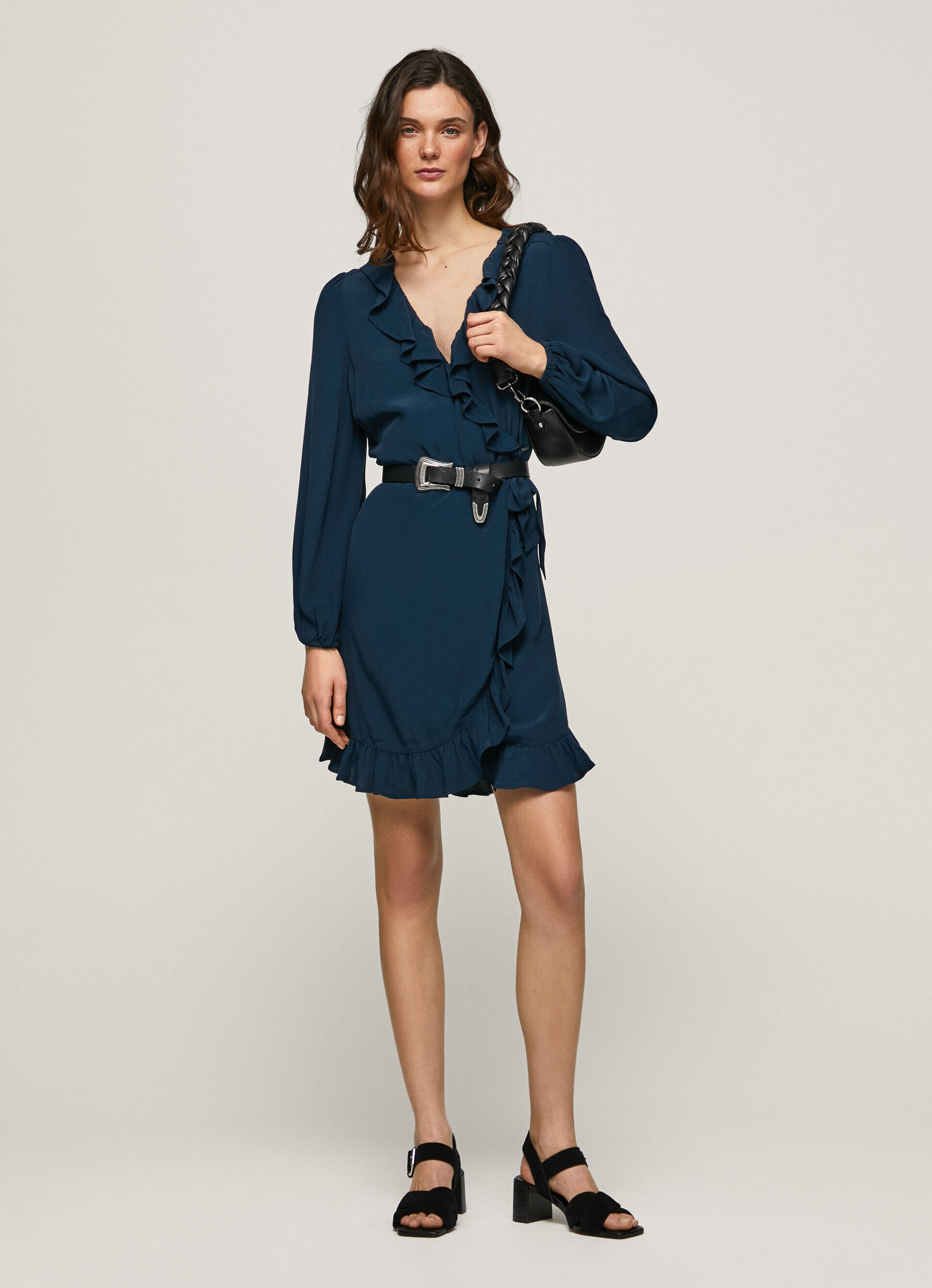 VESTIDO CURTO ENVOLVENTE ESHA - azul dulwich