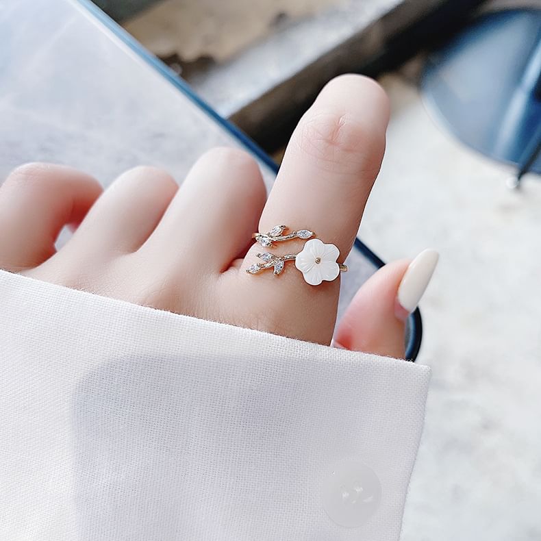 Kayochs - Open ring met strass (verschillende ontwerpen)