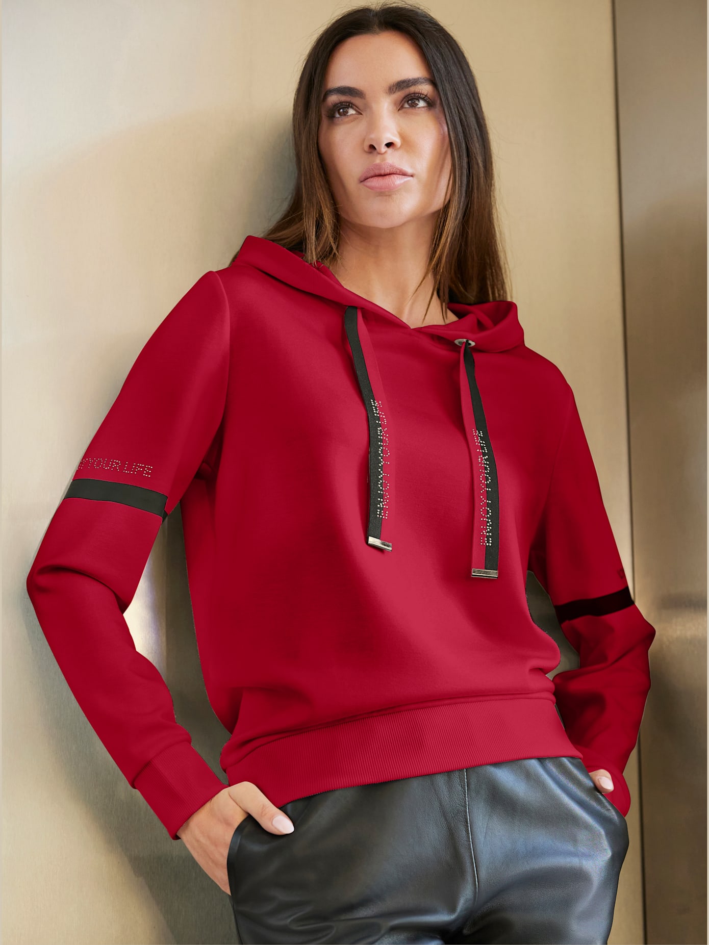 Sweat-shirt inscription avec petites pierres brillantes fantaisie