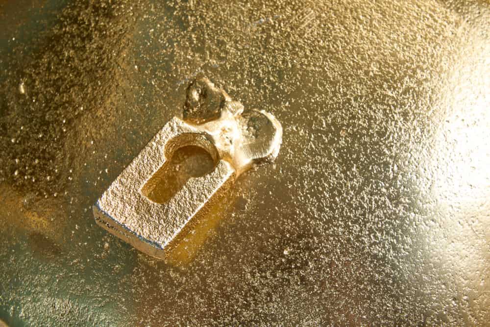Design Spiegel VARIATION L 73cm gold aus Metall Handarbeit