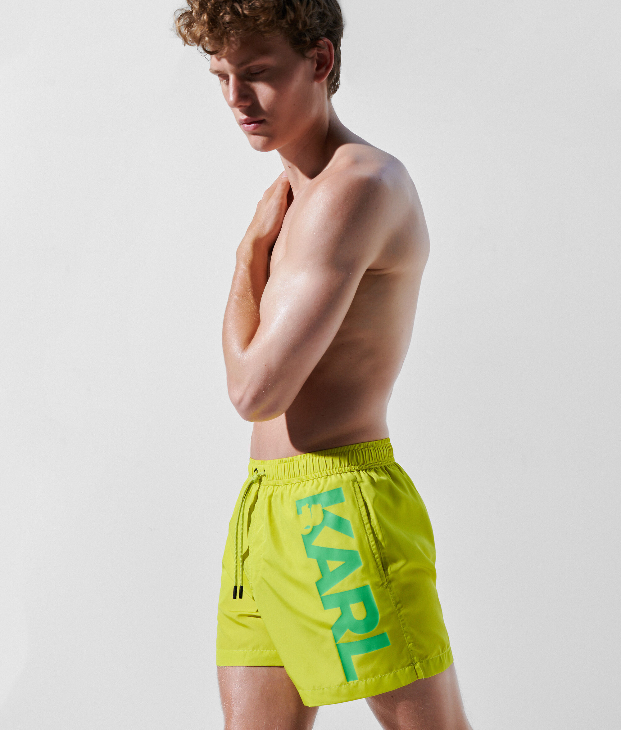 SHORT DE SURF AVEC LOGO KARL