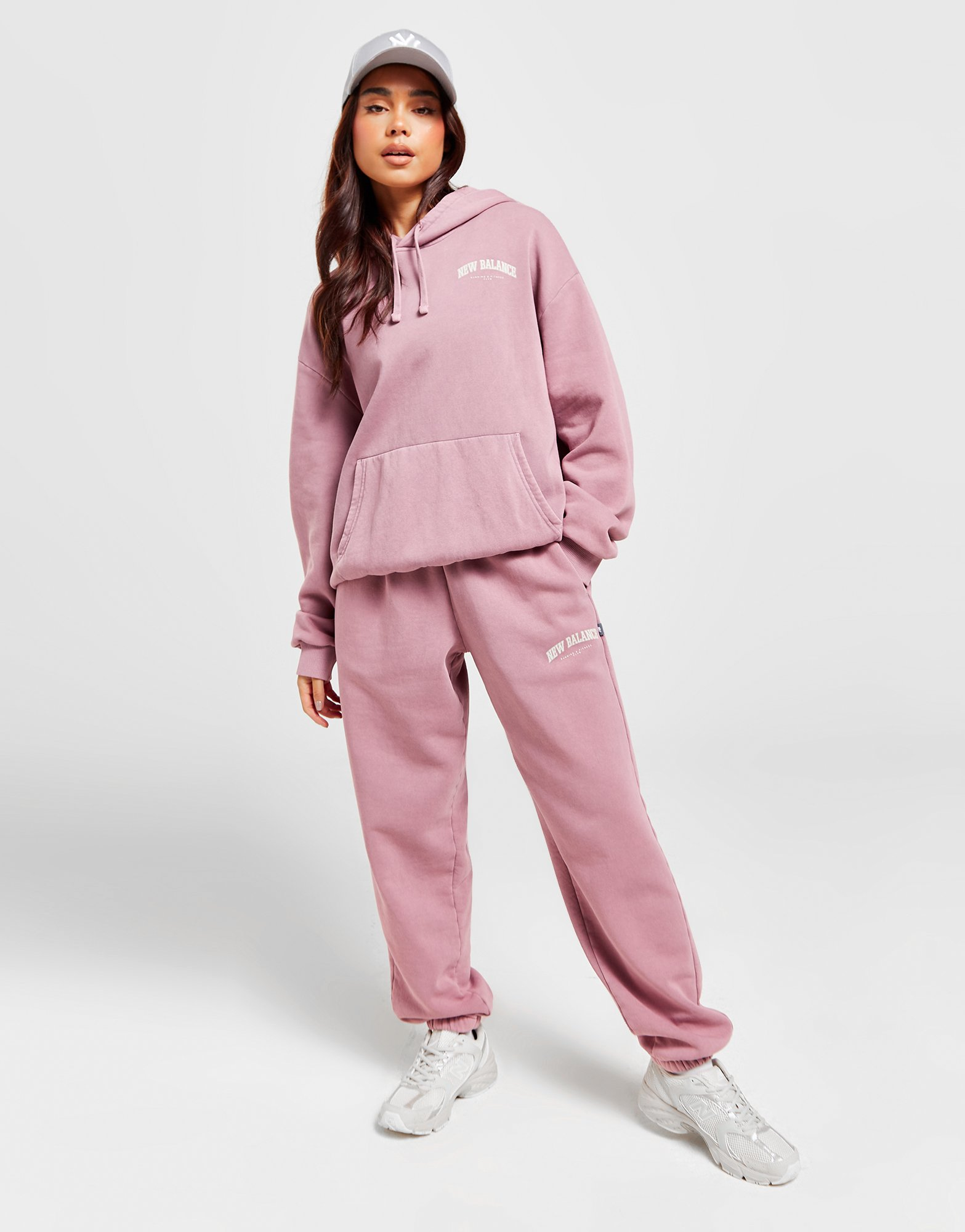 New Balance Sweat à Capuche Logo Délavé Femme