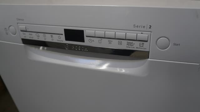 Bosch opvaskemaskine SMU2HVW70S