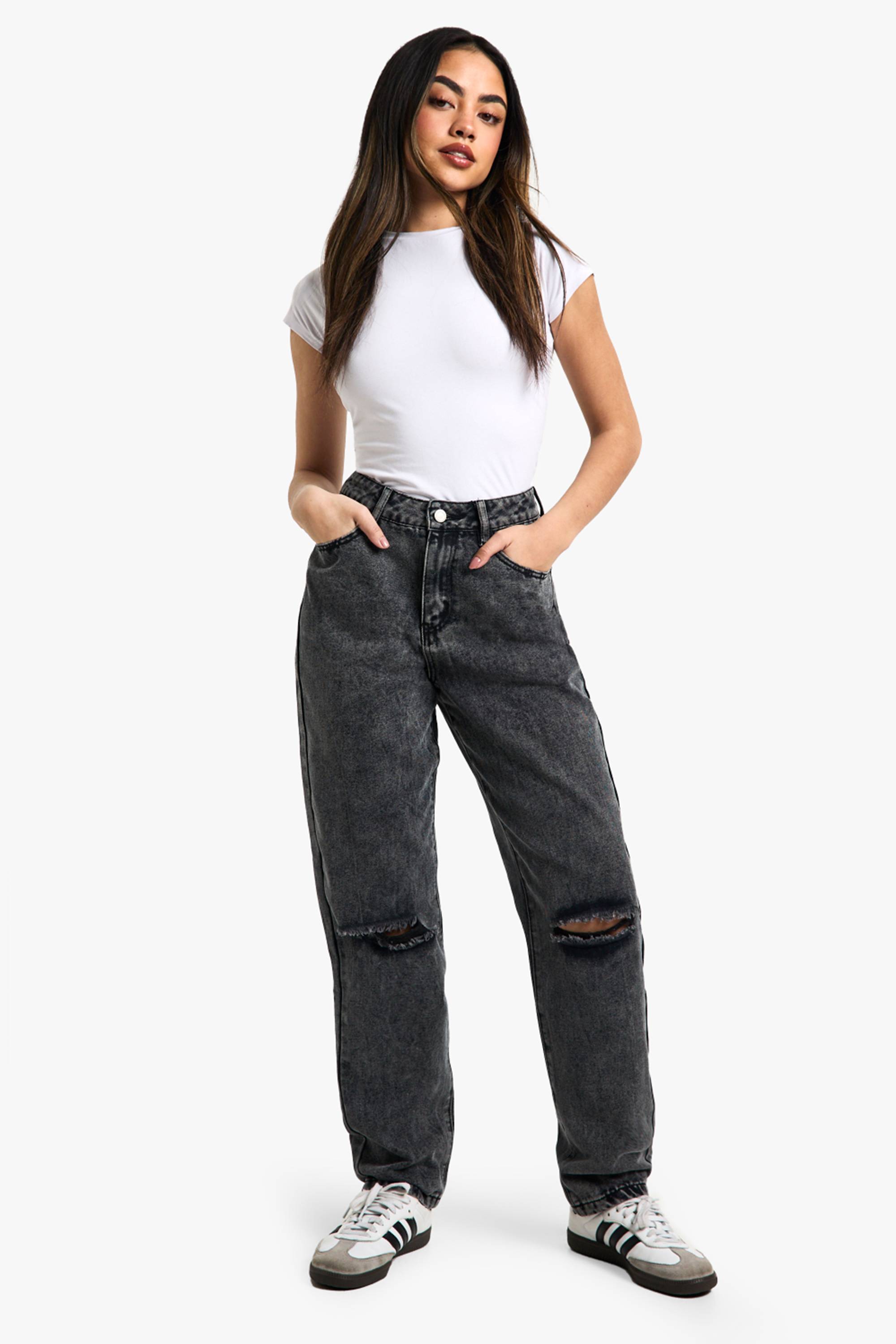 boohoo Boohoo Basics Jeans Droit Déchiré au Genou