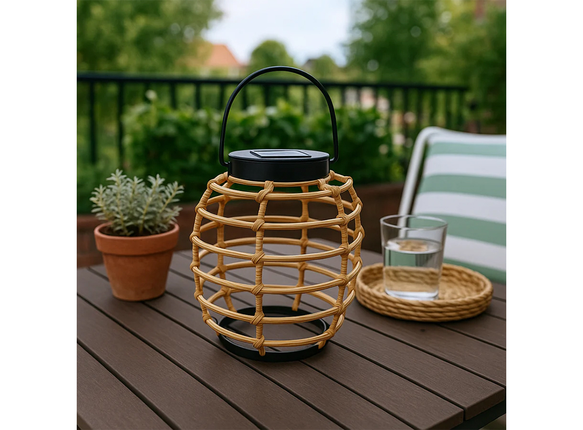 Arti Casa solar bamboe lantaarn