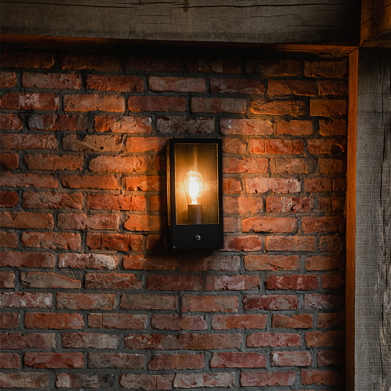 QAZQA Buiten wandlamp zwart met schemersensor - Rotterdam