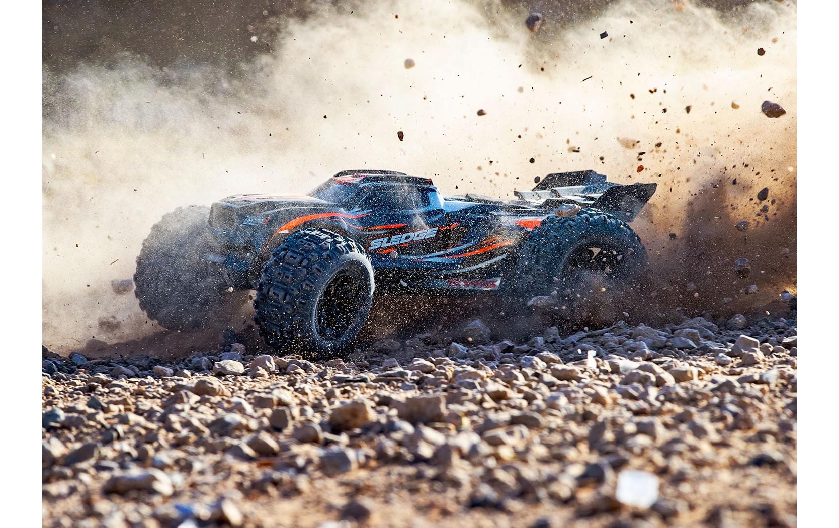 Monster Truck Sledge VXL-6S 4WD, Blau 1:8, ARTR<br>Ultimativer Monstertruck für Off-Road Bashing mit bis zu 110 km/h