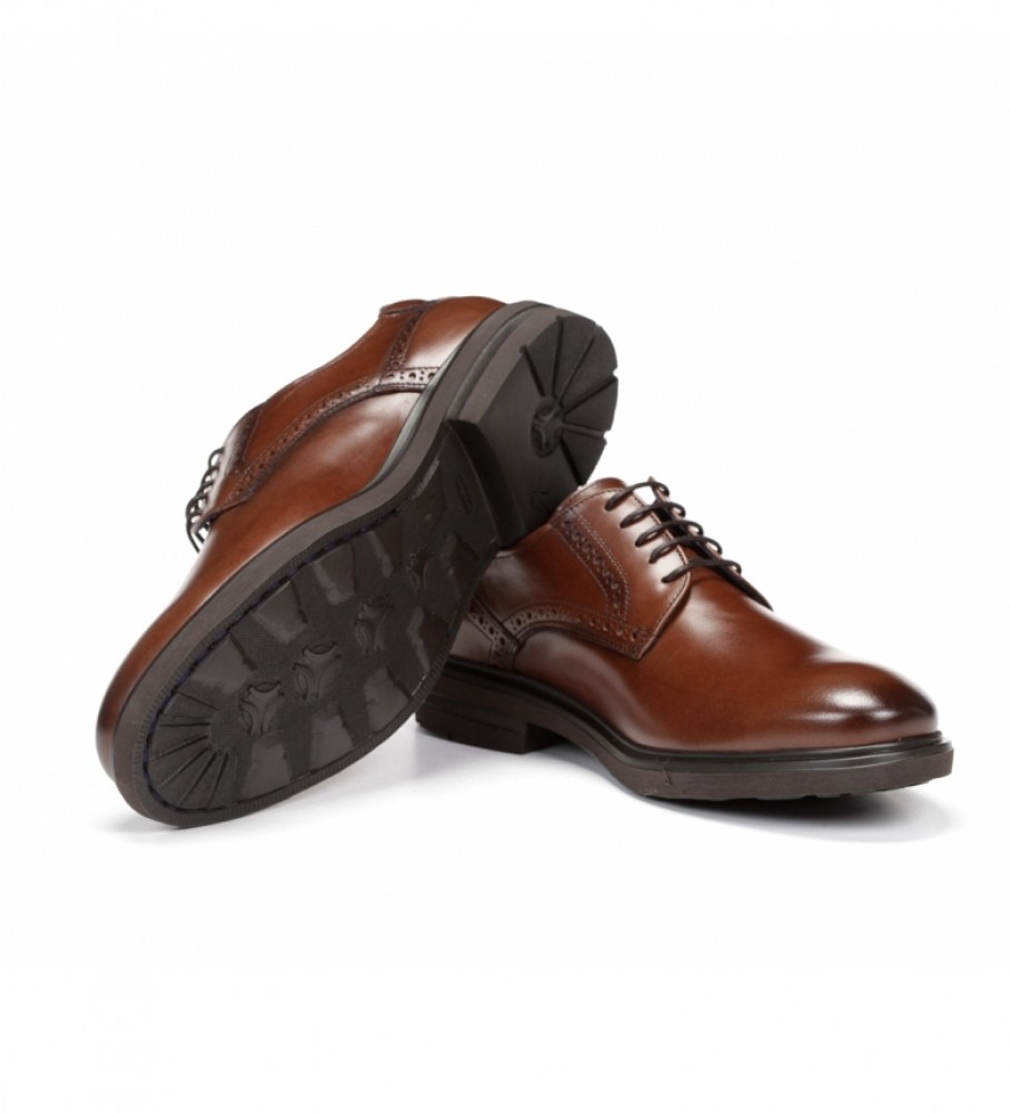 Sapatos Fluchos em couro belga F0630 marrom