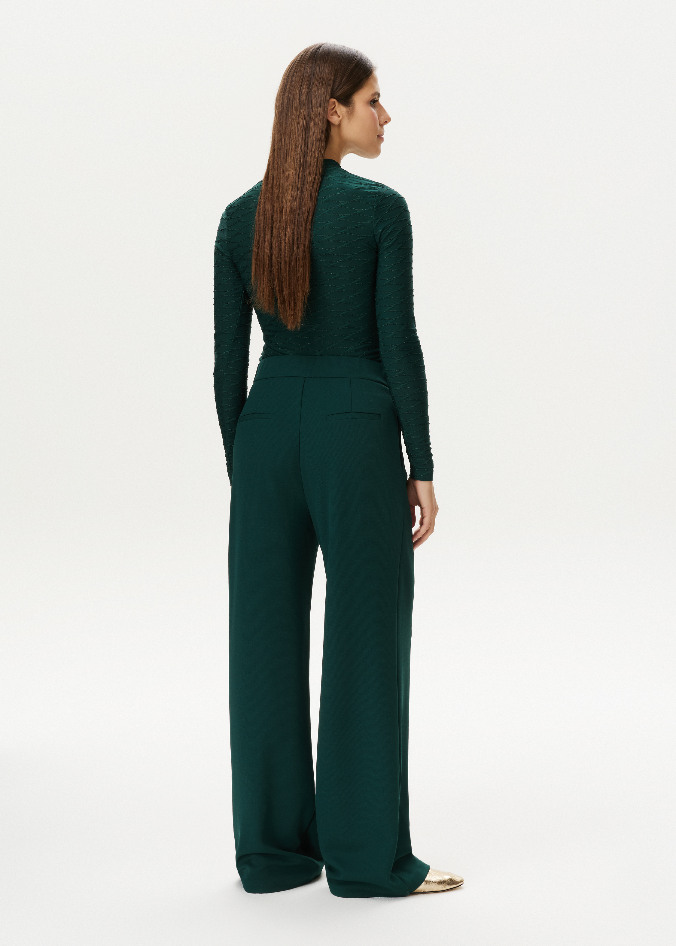 Wijde pantalon met knopen