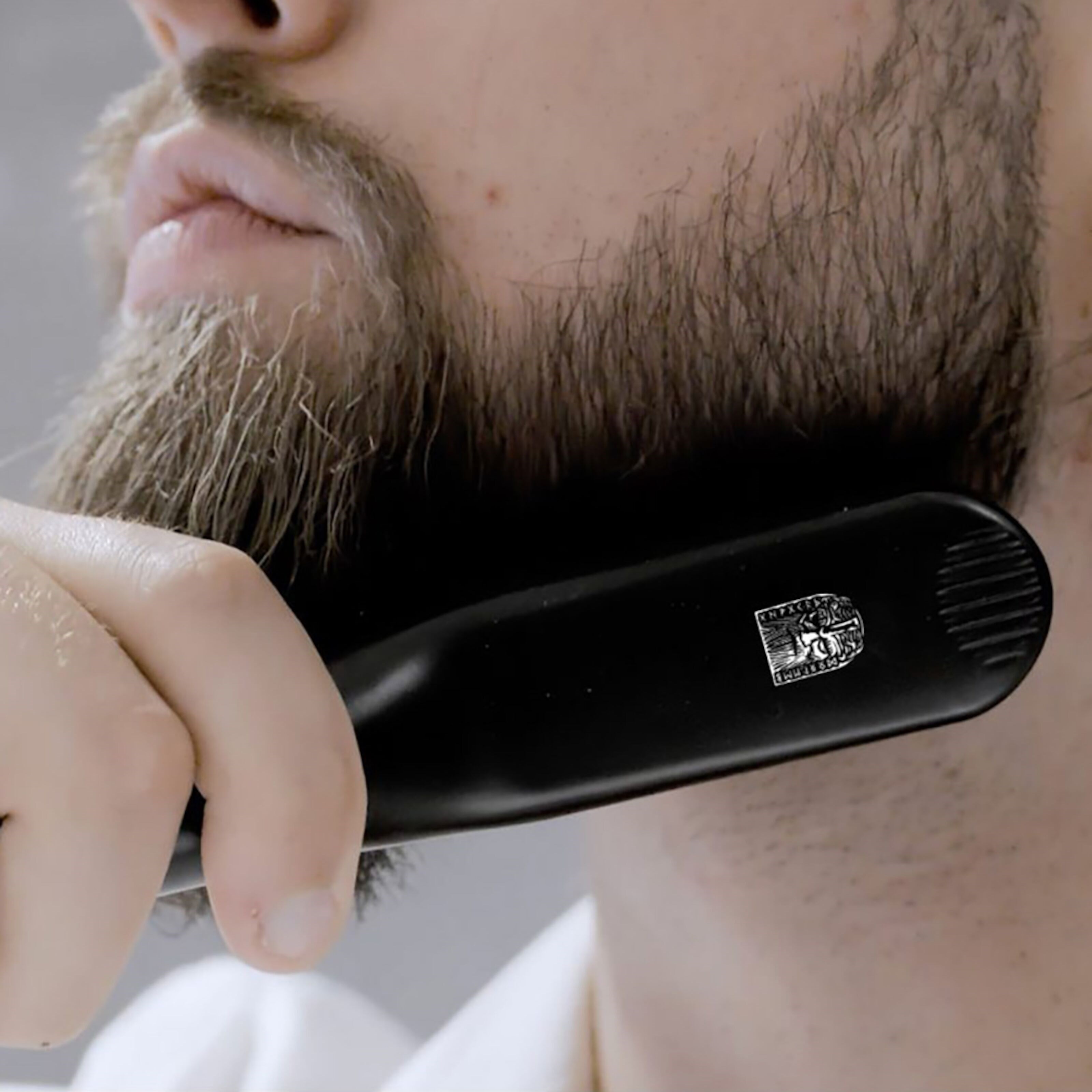 Odenson Varmebørste for skjegg - 35 W