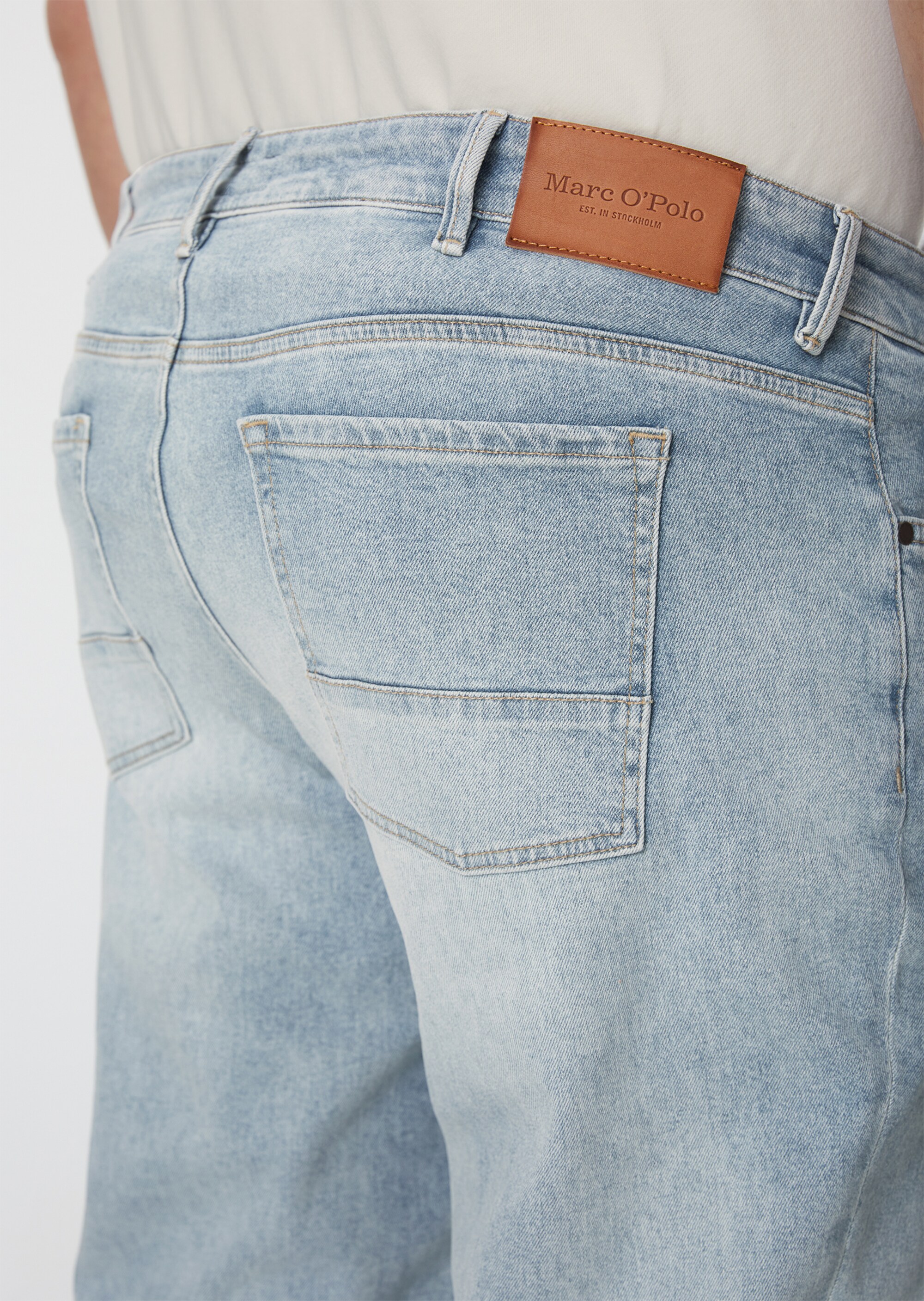 Jeans Modell SJÖBO shaped aus Bio-Baumwolle-Mix