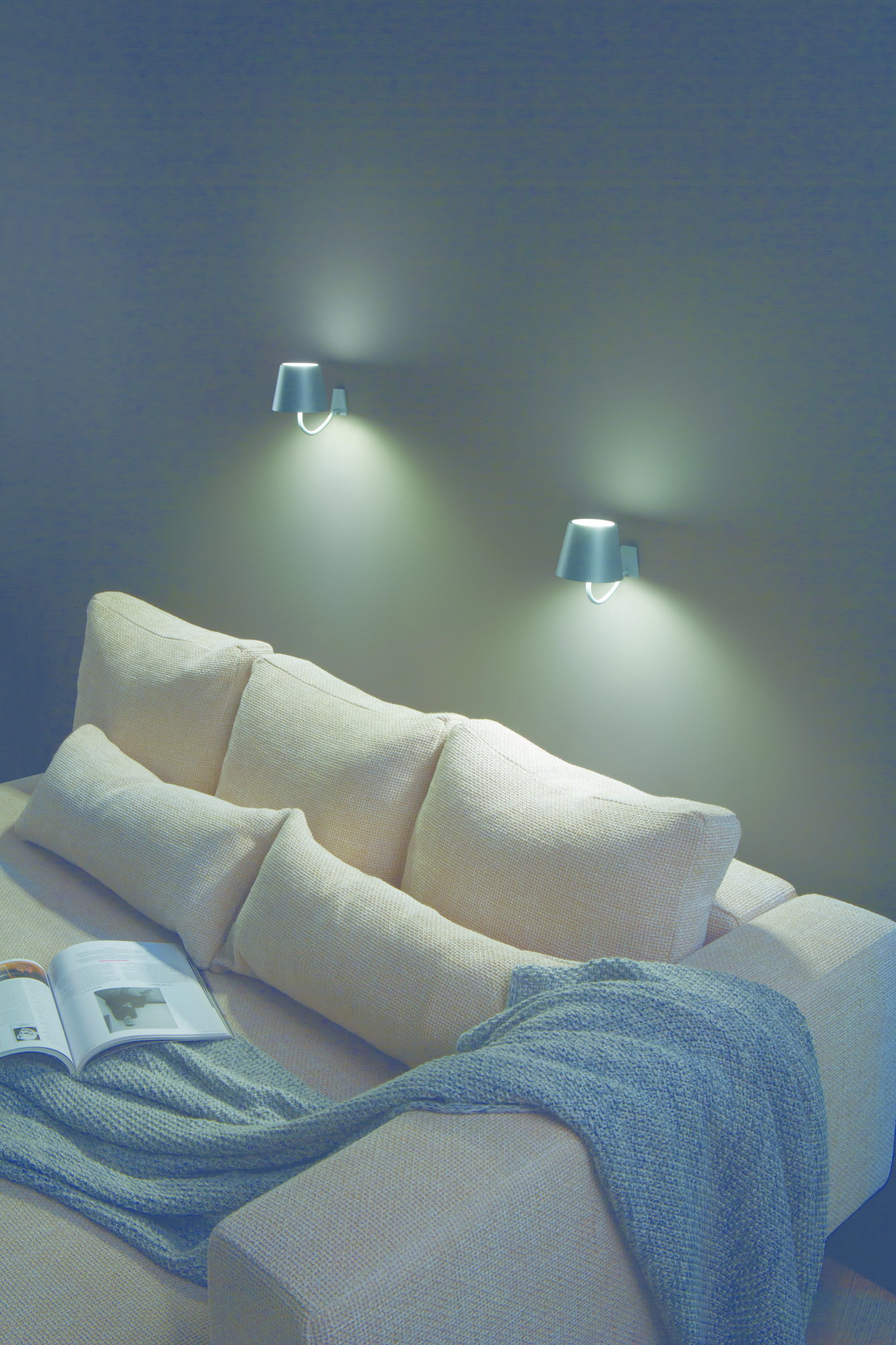 Zafferano oplaadbare wandlamp antraciet
