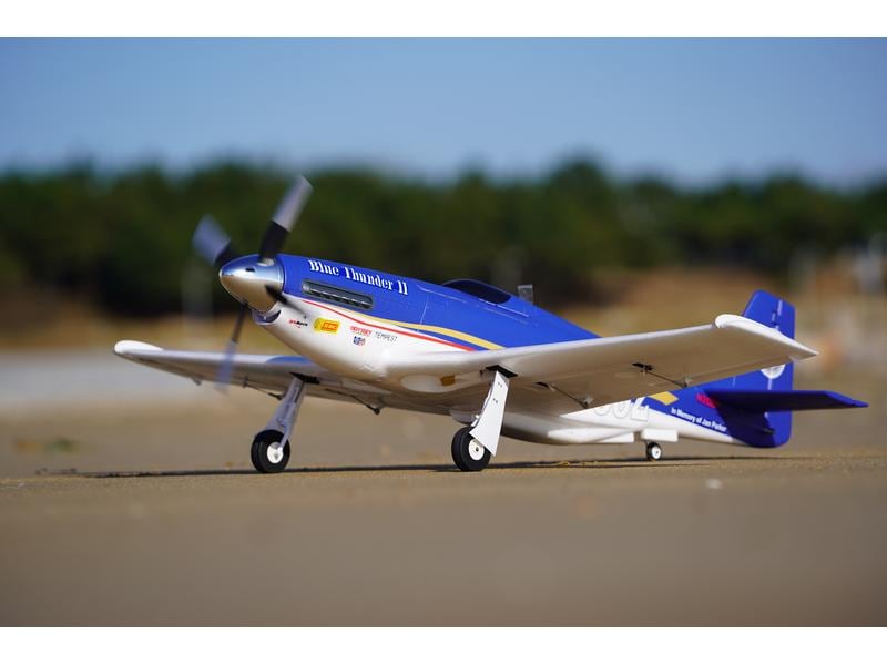 FMS Warbird Mustang P-51 Blue Thunder 1100 mm PNP Airrace Warbird «Blue Thunder» als PNP Modell mit Brushless Antrieb und EInziehfahrwerk