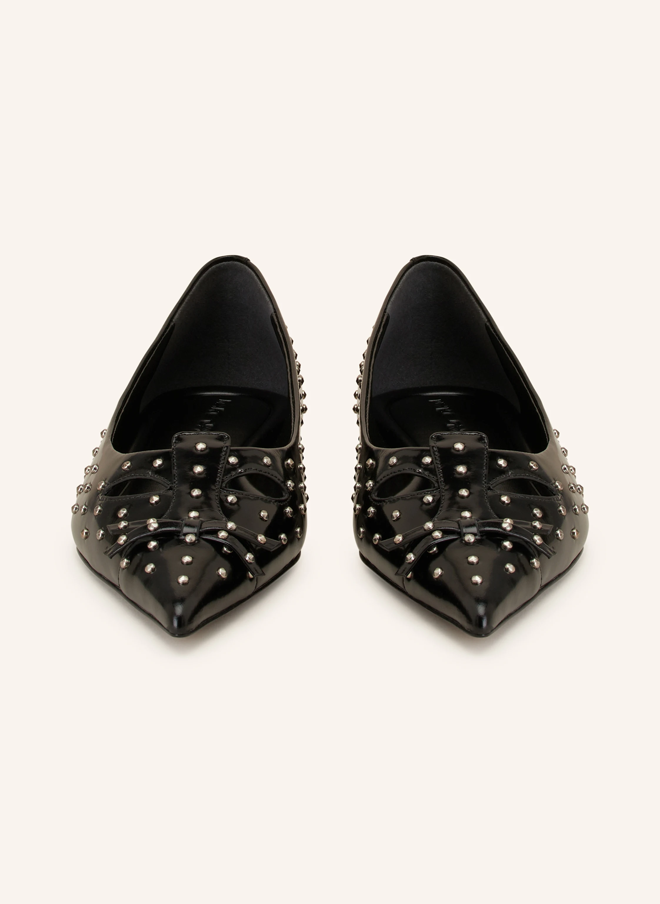 MARC JACOBS Lack-Ballerinas THE CAT mit Nieten und Cut-outs