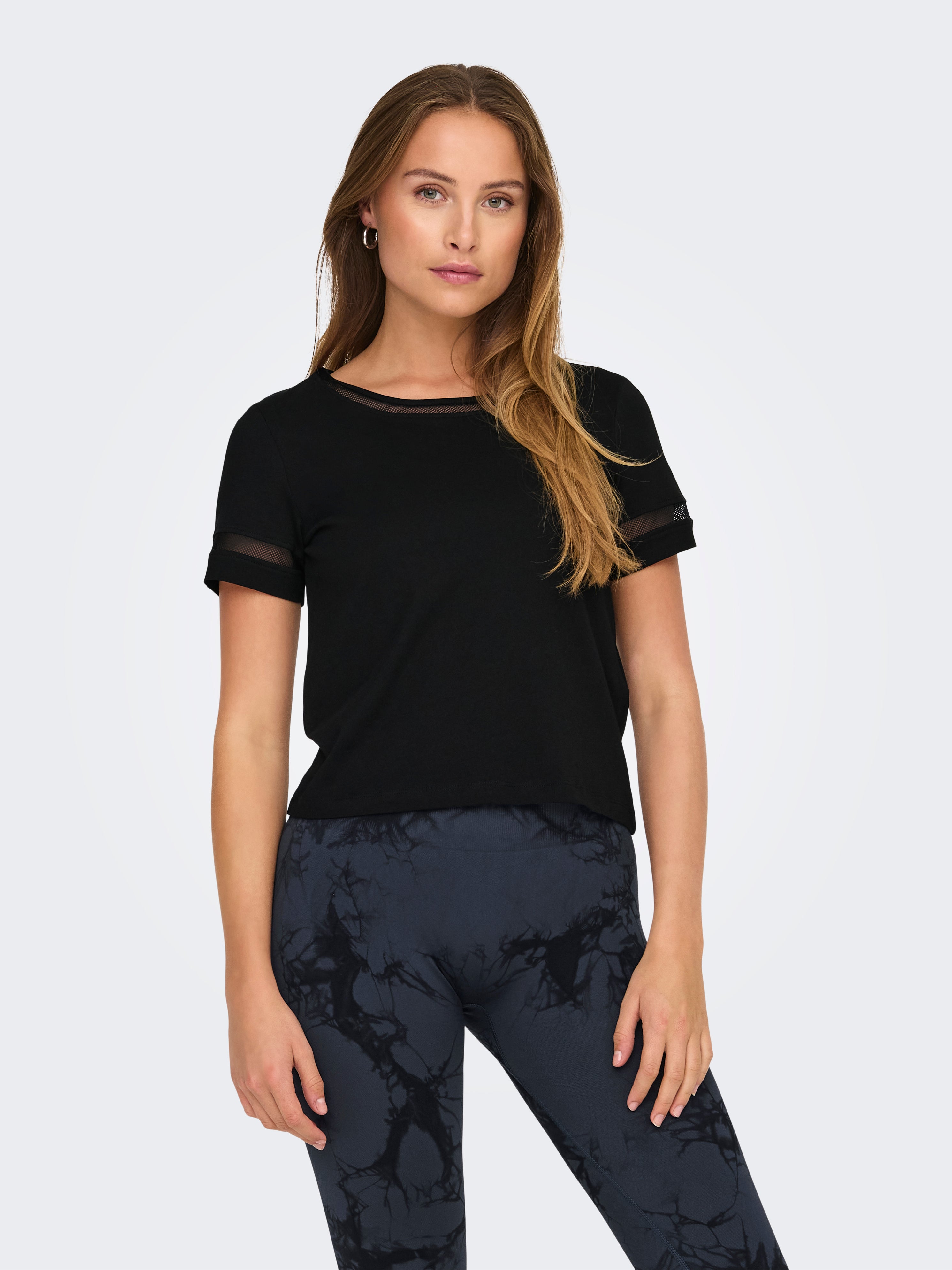 ONPCROSS T-shirt Black