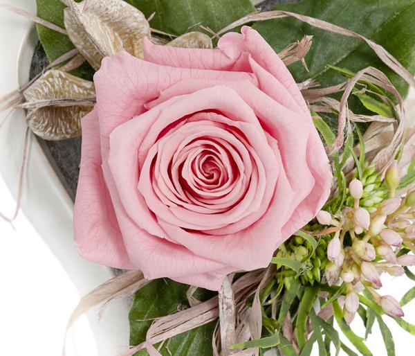 Dehner Keramik-Herz mit Longlife-Rose Carla,