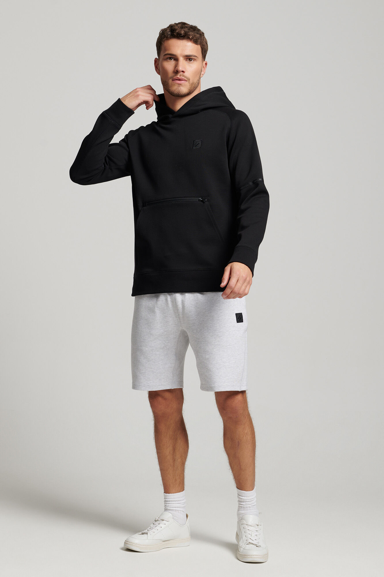 Sudadera Code Tech Hood - preto