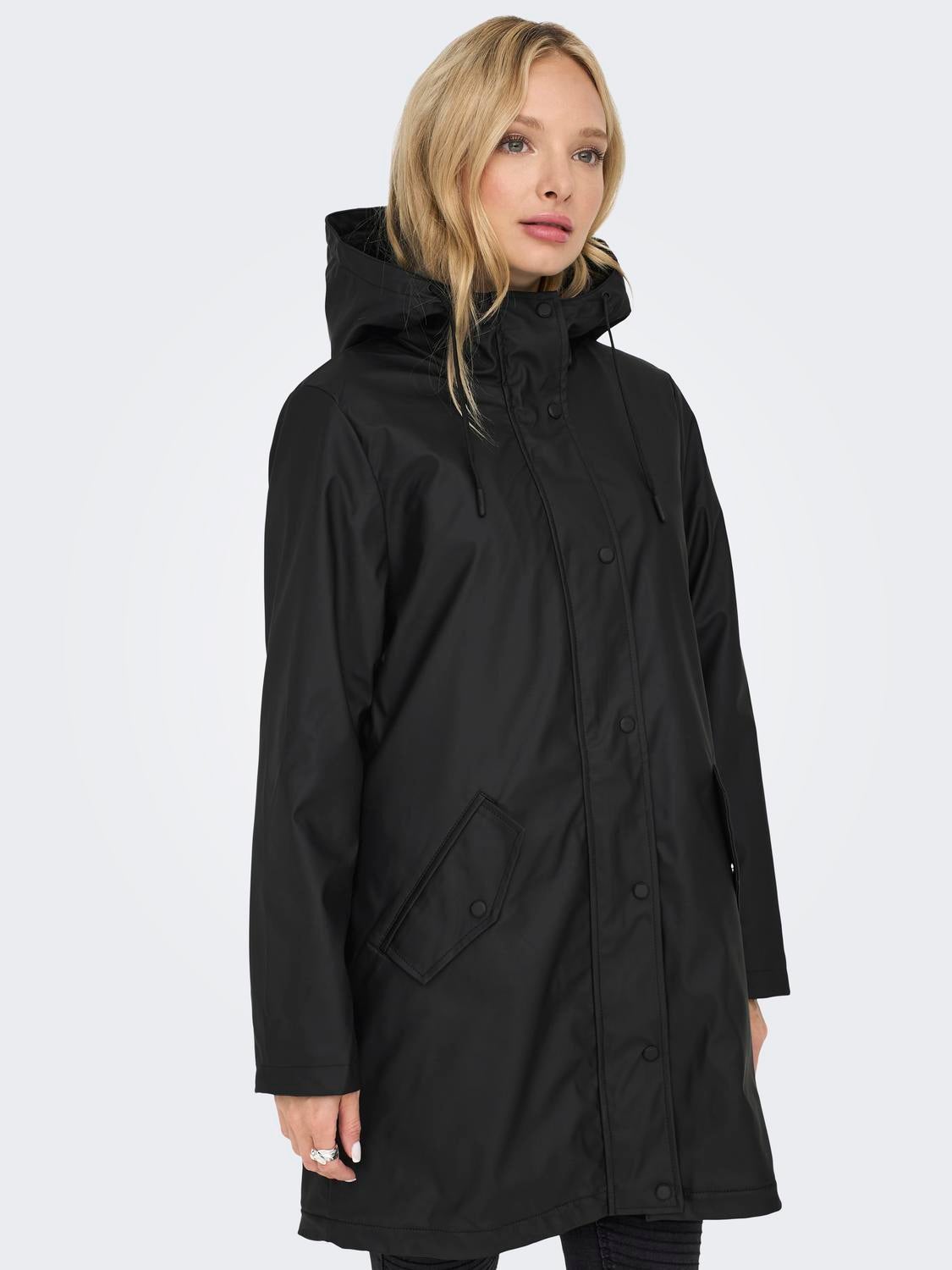 ONLSALLY Regenmantel Black