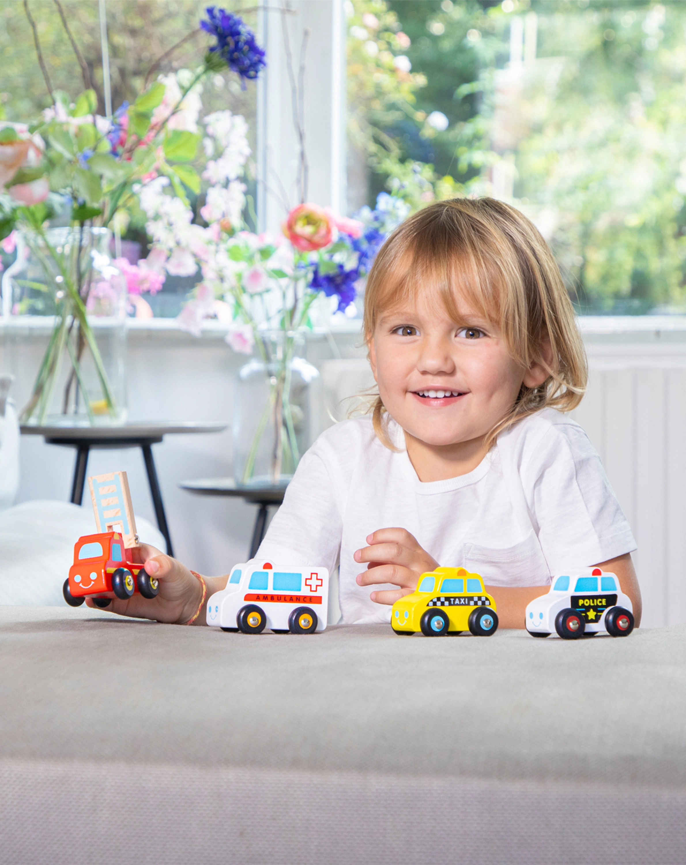 Mini-Einsatzfahrzeuge 4er-Set aus Holz