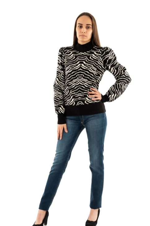 Pull hiver lola espeleta pu611w24 452 black/cream