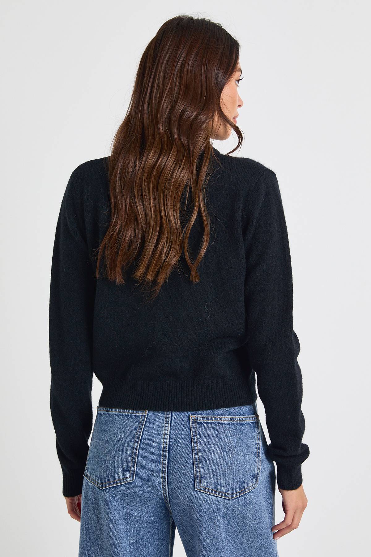 boohoo Cardigan tricoté à col et boutons cœur