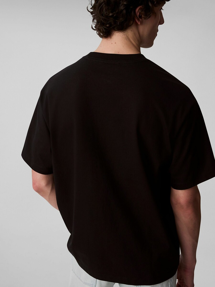 CALVIN KLEIN JEANS<br>Camiseta de manga comprida com logotipo