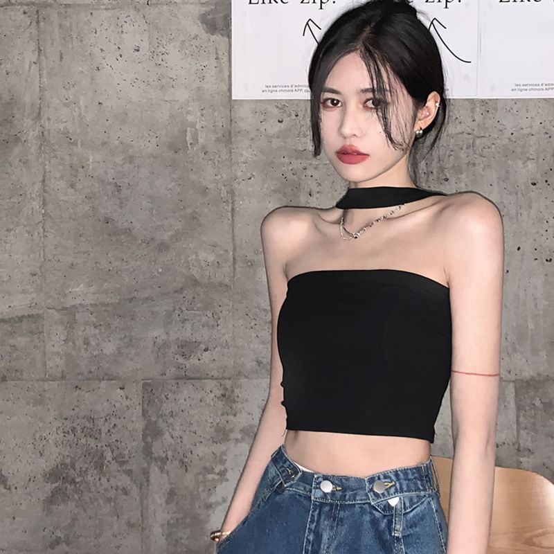 Robynn - Halter Effen Crop Top