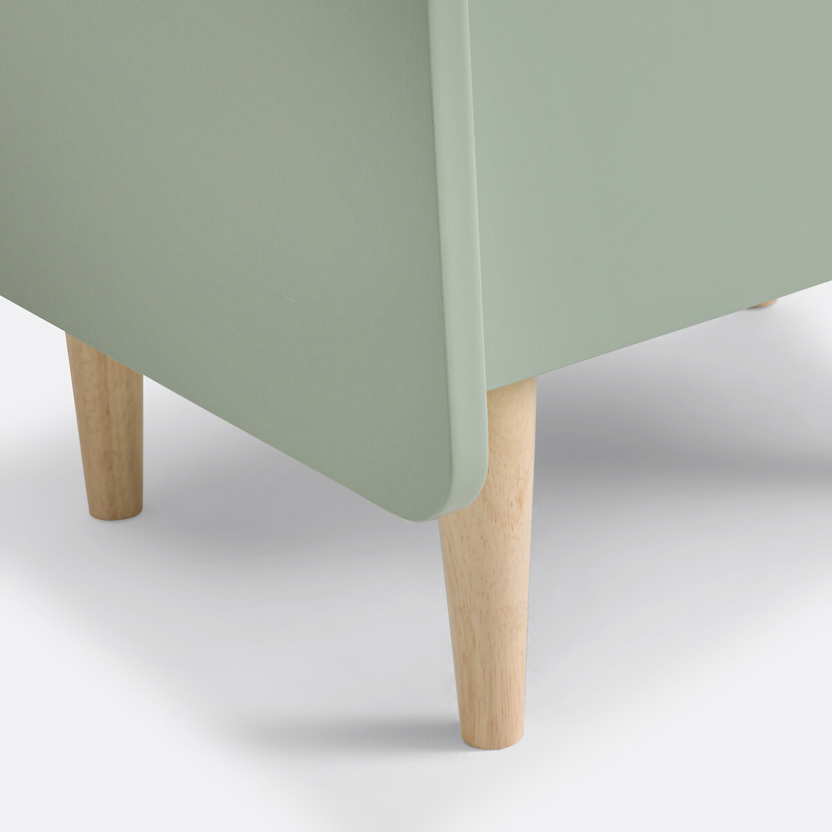 LA REDOUTE INTERIEURS<br>Mesinha de cabeceira infantil Serra