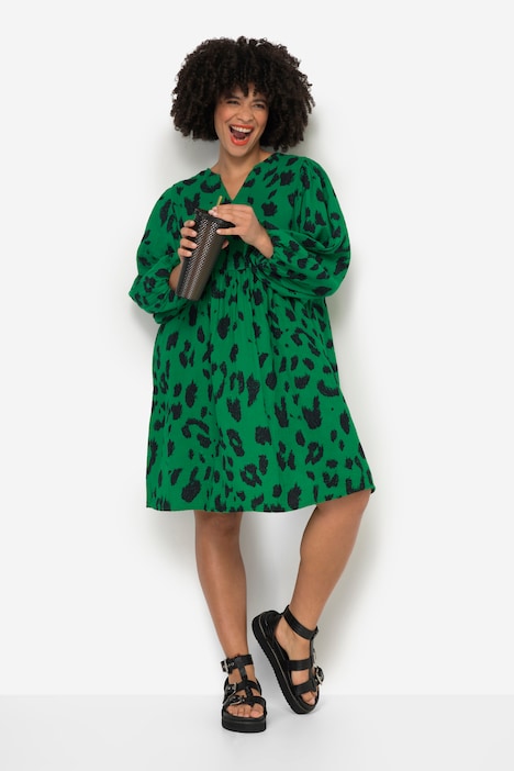 Musselin-Kleid, Leodruck, Tunika-Ausschnitt, weite Ballonärmel