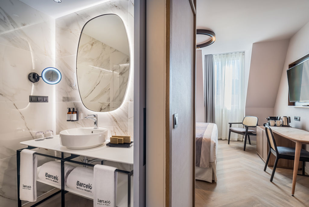 Barcelo Funchal Oldtown Logies en ontbijt - Hotel