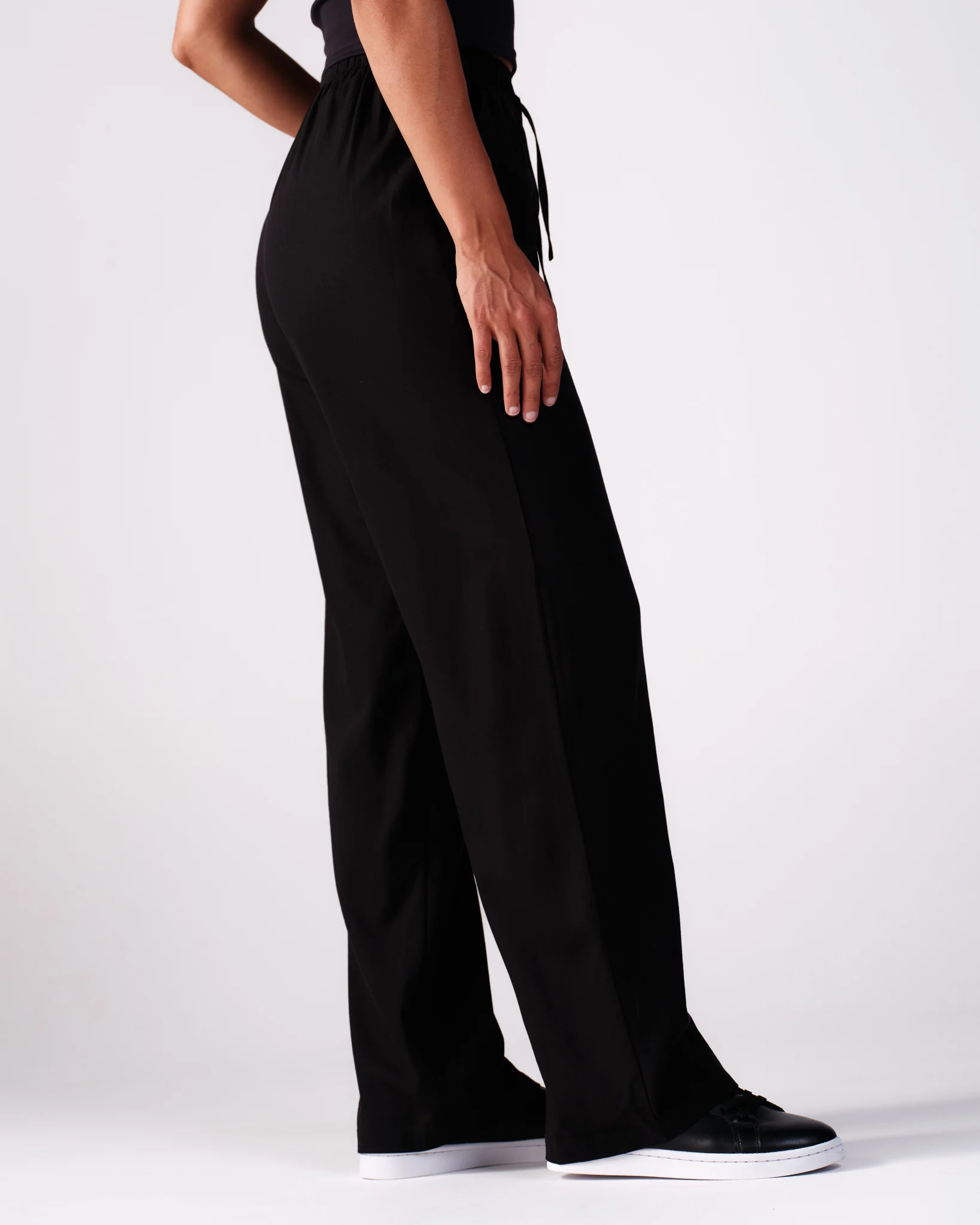 Weightless Lisa Linen Mix Trousers Black